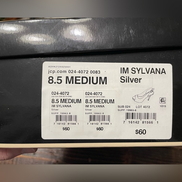 I Miller Peep Toe Dress Heels - Picture 10 of 10